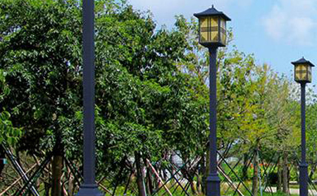 太阳能环县庭院灯价格为何差三倍？关键看这几点